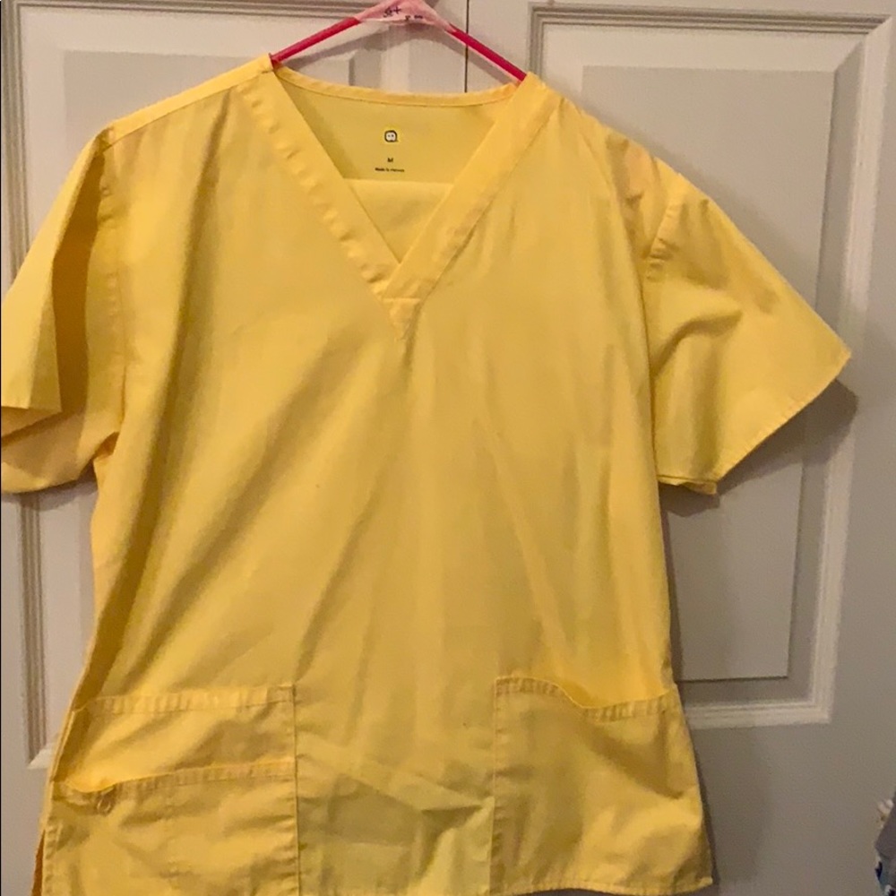 Yellow spread the cheer scrub set